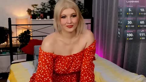 OliSunny Olivia online show from 26, 12, 2024