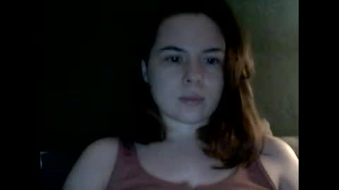 Snapshot of olivepeach chatting on 1, 4, 2026 Oil online show from 1, 4, 2026