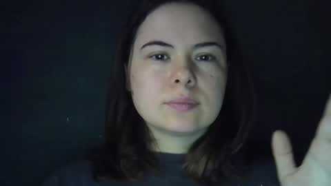 Snapshot of olivepeach chatting on 9, 4, 2026 Oil online show from 9, 4, 2026