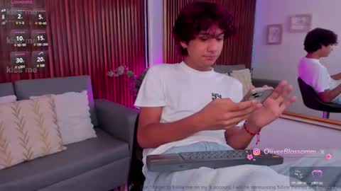 oliver20__ online show from 27, 7, 2026