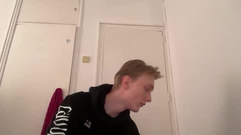 Oliver and Thomas online show from 8, 11, 2025