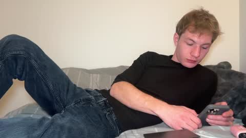 Snapshot of oliver_beck chatting on 27, 1, 2025 Oliver Beck online show from 27, 1, 2025