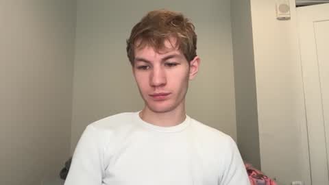 Snapshot of oliver_beck chatting on 3, 2, 2025 Oliver Beck online show from 3, 2, 2025