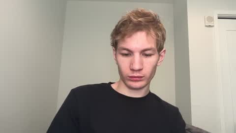 Snapshot of oliver_beck chatting on 8, 2, 2025 Oliver Beck online show from 8, 2, 2025