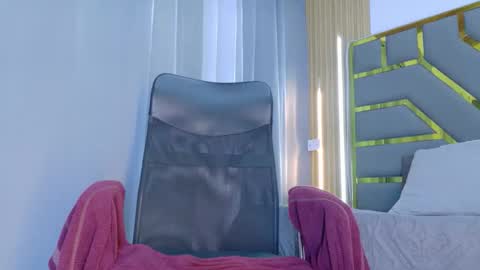 Oliver online show from 14, 4, 2026