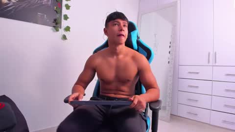 Oliver bray online show from 27, 12, 2024