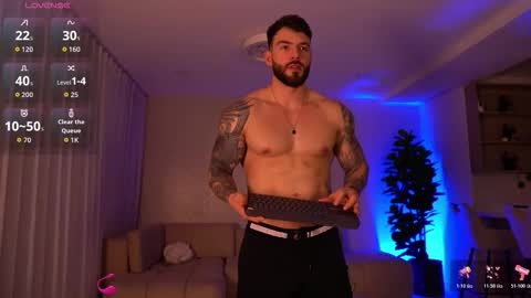 Snapshot of oliver_colt__ chatting on 22, 10, 2025 oliver_colt__ online show from 22, 10, 2025