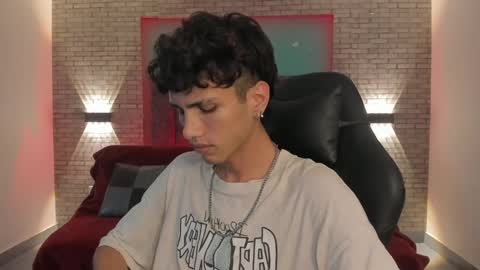 Oliver fast online show from 6, 12, 2024