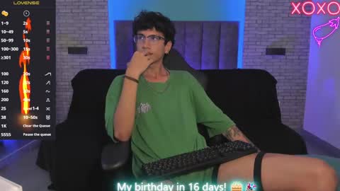 Oliver fast online show from 30, 1, 2025