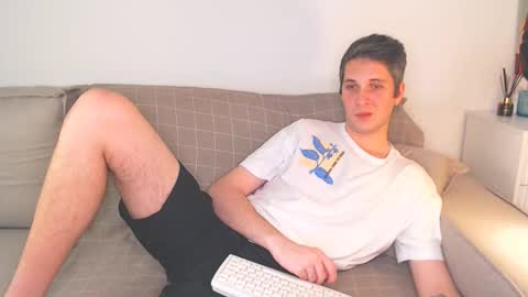 Snapshot of oliver_hort chatting on 3, 12, 2024 Oliver online show from 3, 12, 2024