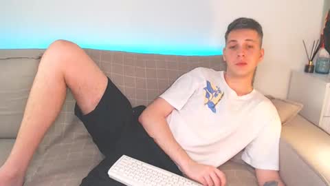 Snapshot of oliver_hort chatting on 15, 1, 2025 Oliver online show from 15, 1, 2025