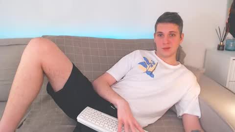 Snapshot of oliver_hort chatting on 7, 2, 2025 Oliver online show from 7, 2, 2025