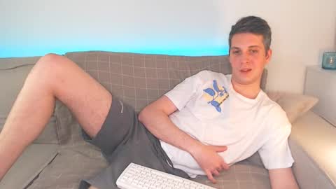 Snapshot of oliver_hort chatting on 17, 2, 2025 Oliver online show from 17, 2, 2025