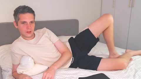 Snapshot of oliver_hort chatting on 17, 9, 2025 Oliver online show from 17, 9, 2025