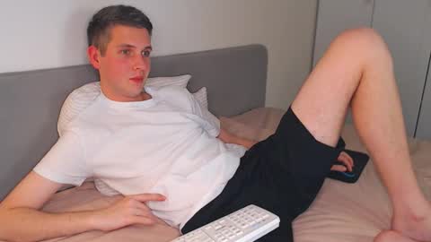 Snapshot of oliver_hort chatting on 22, 10, 2025 Oliver online show from 22, 10, 2025