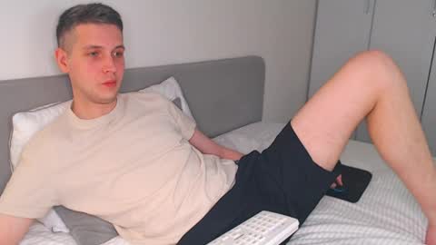 Snapshot of oliver_hort chatting on 2, 4, 2026 Oliver online show from 2, 4, 2026