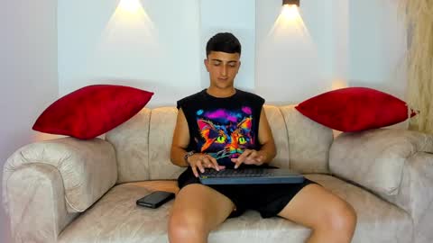 OLIVER online show from 21, 12, 2024