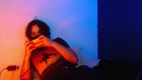 Snapshot of oliver_laid_2023 chatting on 31, 12, 2024 oliver_laid_2023 online show from 31, 12, 2024