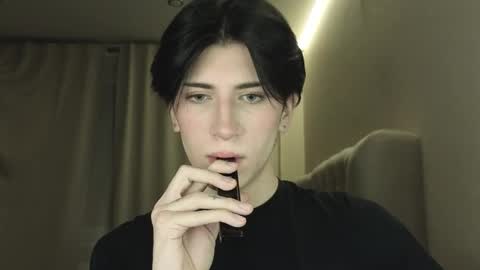 oliver online show from 8, 3, 2026