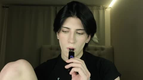 oliver online show from 15, 4, 2026