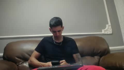 Oliver bennet online show from 10, 9, 2025