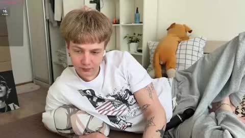 oliver online show from 20, 4, 2026