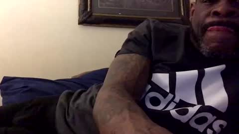 olivertwist1273 online show from 7, 2, 2025