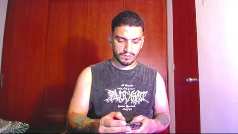 Snapshot of olivervitale chatting on 15, 1, 2025 Oliver online show from 15, 1, 2025