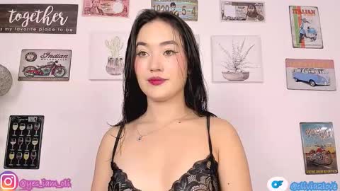 Snapshot of olivia22love chatting on 3, 11, 2025 ..................................... 500 am- 1200 pm GMT-5 online show from 3, 11, 2025