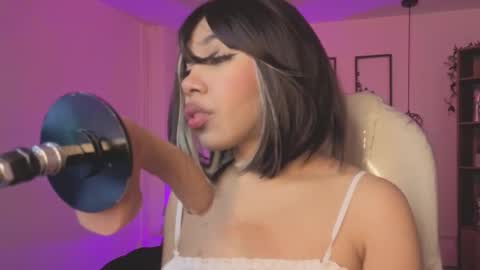 Snapshot of olivia__ds chatting on 28, 9, 2025 Olivia online show from 28, 9, 2025