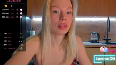 Olivia 3 online show from 18, 3, 2026