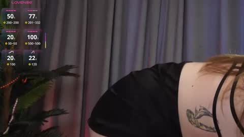 Snapshot of olivia_devis chatting on 22, 2, 2026 SaraConor online show from 22, 2, 2026