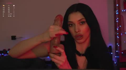 Olivia Faye online show from 5, 4, 2026