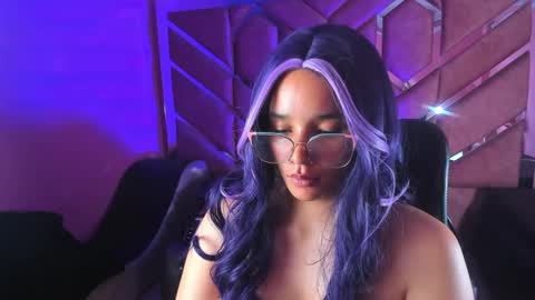 Snapshot of olivia_fox69 chatting on 4, 3, 2025 OLIVIA online show from 4, 3, 2025