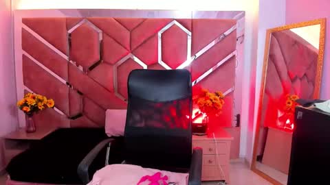Snapshot of olivia_fox69 chatting on 11, 6, 2026 OLIVIA online show from 11, 6, 2026