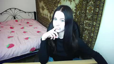olivia_graceee online show from 14, 5, 2026