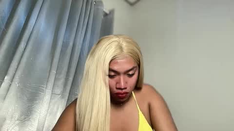 OLIVIA online show from 11, 2, 2025