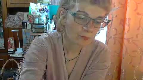 Snapshot of olivia_mia25 chatting on 17, 4, 2026 Olivia Mia online show from 17, 4, 2026