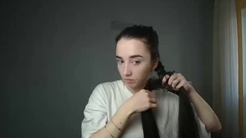 Olivia online show from 30, 1, 2025