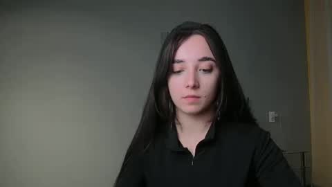 Olivia online show from 19, 2, 2025