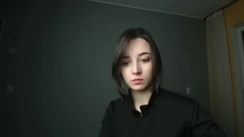 Olivia online show from 26, 2, 2025