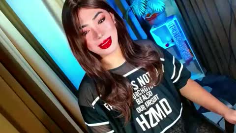 Miss OLIVIA online show from 16, 10, 2025