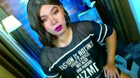 Miss OLIVIA online show from 18, 5, 2026