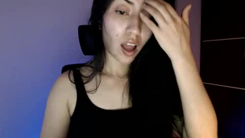 oliviaaa__ online show from 12, 9, 2025