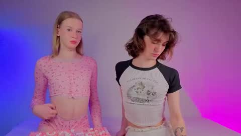 oliviaapink online show from 14, 2, 2026