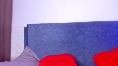 Snapshot of oliviabrady1 chatting on 23, 12, 2024 OLIVIA online show from 23, 12, 2024