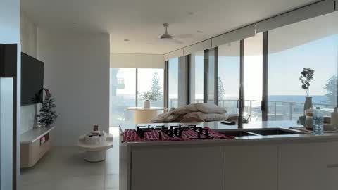 Olivia Brookes online show from 20, 12, 2025