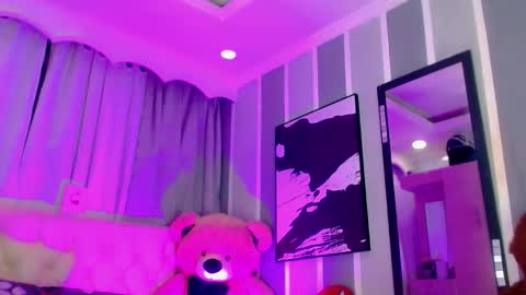 Snapshot of oliviahot01 chatting on 10, 6, 2026 oliviahot01 online show from 10, 6, 2026