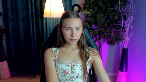 Snapshot of olivialangs chatting on 11, 5, 2026 olivialangs online show from 11, 5, 2026
