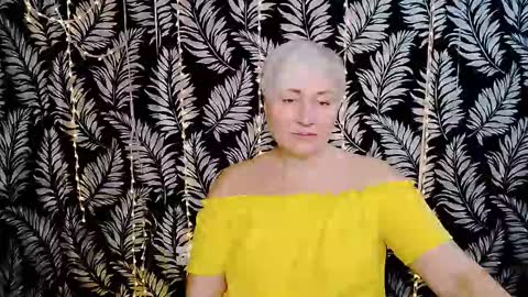 Kelly online show from 4, 12, 2025